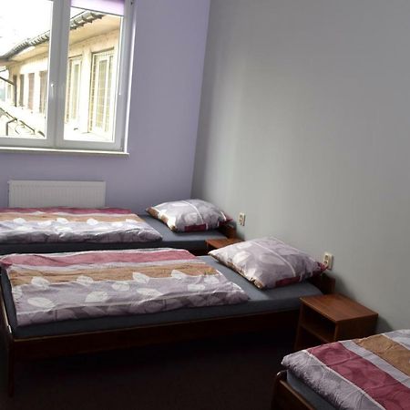 Hostel Mikolajczyka59 Сосновец Екстериор снимка