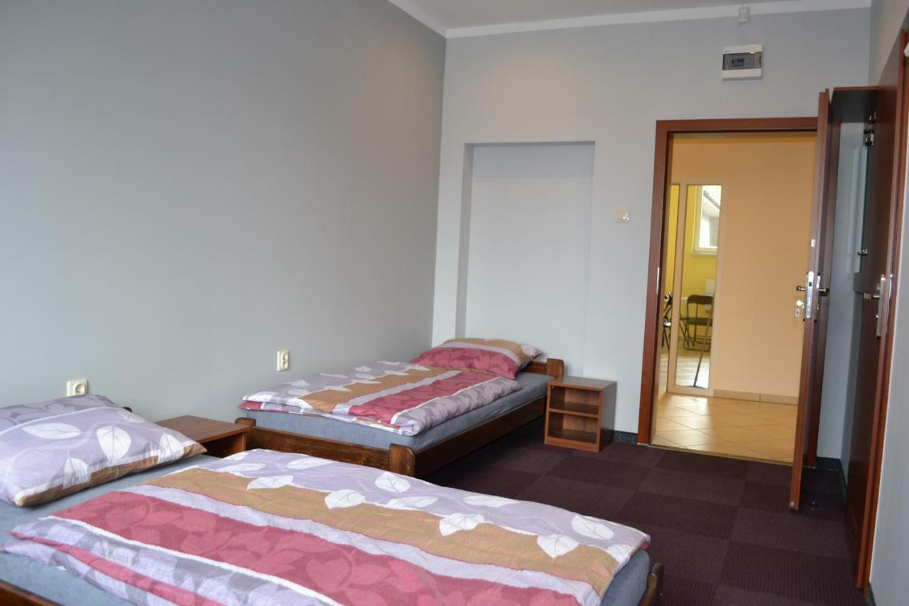 Hostel Mikolajczyka59 Сосновец Екстериор снимка