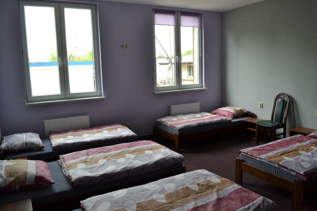 Hostel Mikolajczyka59 Сосновец Екстериор снимка